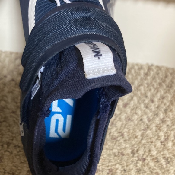 Mike Trout Metal Cleats new without box - Picture 3 of 6